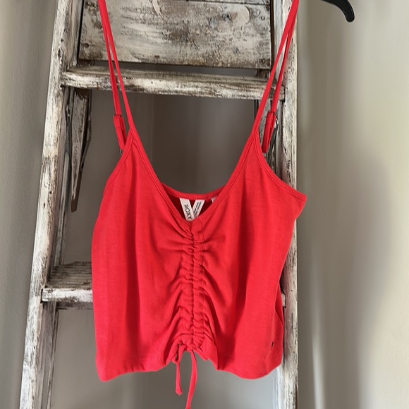 Roxy Flirty Feels V-Neck Top - Picture 3 of 5